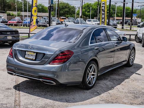 Used 2018 Mercedes-Benz S 560 Sedan image 5