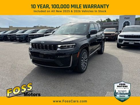 New 2026 Jeep Grand Cherokee Summit AWD/4WD image 1