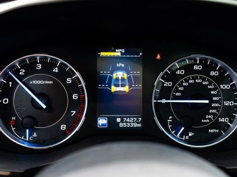 Used 2019 Subaru Ascent Touring w/ Popular Package #3 image 17