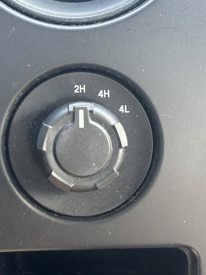 Used 2013 Ford F150 STX w/ Mid Equipment Group AWD/4WD image 13