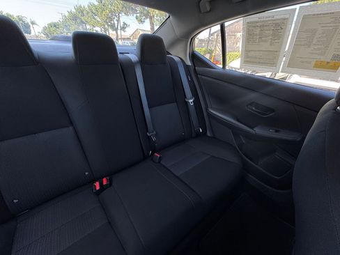 Used 2025 Nissan Sentra SV image 36