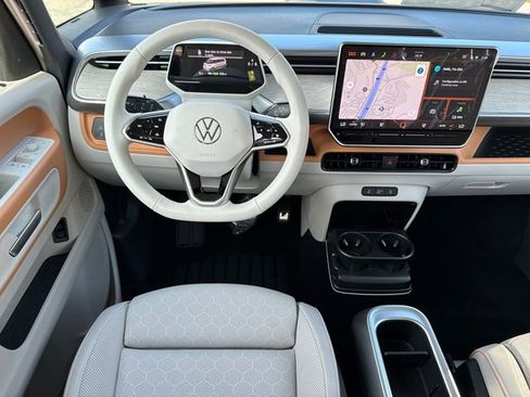 New 2025 Volkswagen ID. Buzz Pro S Plus image 25