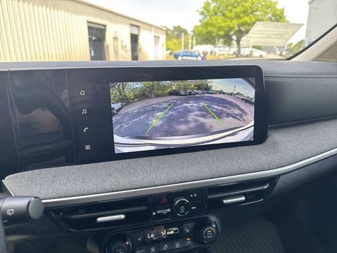 New 2026 Nissan Kicks SV FWD image 21