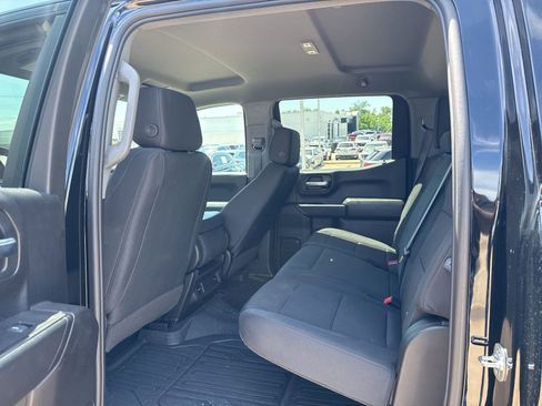 Used 2025 GMC Sierra 1500 Pro w/ Graphite Edition RWD image 9