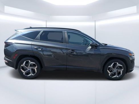 Used 2023 Hyundai Tucson SEL w/ Convenience Package FWD image 2