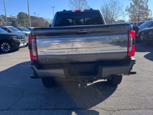 Used 2024 Ford F350 Platinum w/ Tremor Off-Road Package image 6