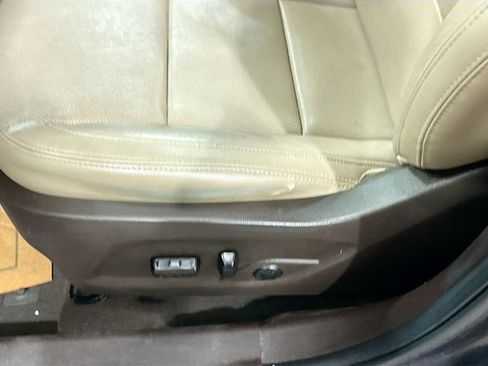 Used 2017 Hyundai Santa Fe Sport w/ 2.0T Ultimate Tech Package 05 image 21