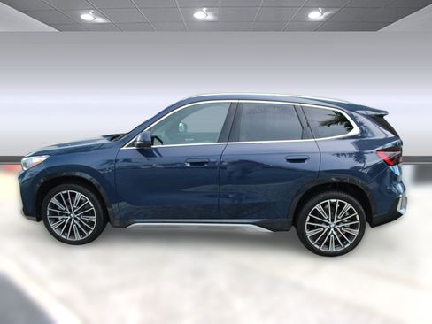Used 2026 BMW X1 xDrive28i image 2