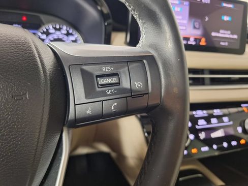 Used 2023 INFINITI QX60 Pure FWD image 17