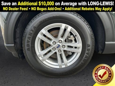 Used 2022 Ford Explorer XLT image 13