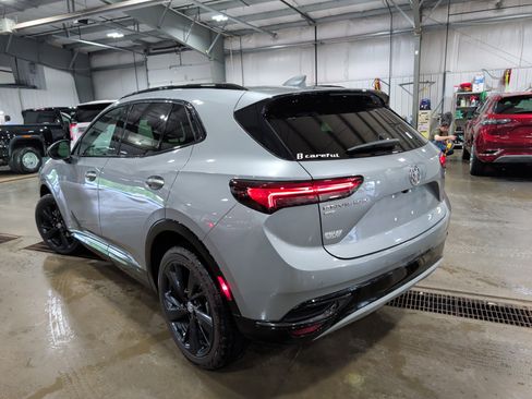 Used 2023 Buick Envision Essence w/ Sport Touring Package AWD/4WD image 4