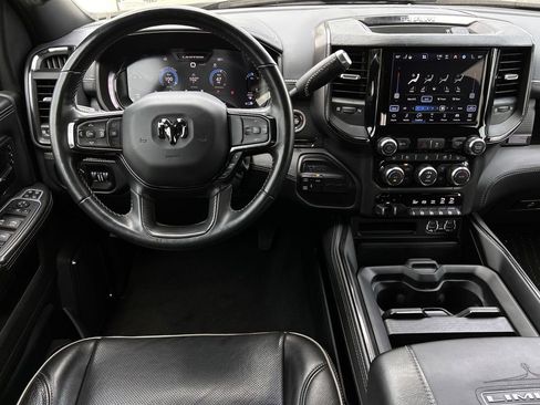 Used 2023 RAM 2500 Limited w/ Towing Technology Group image 13