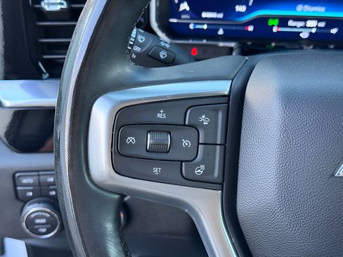 Used 2024 Chevrolet Silverado 2500 LTZ AWD/4WD image 15