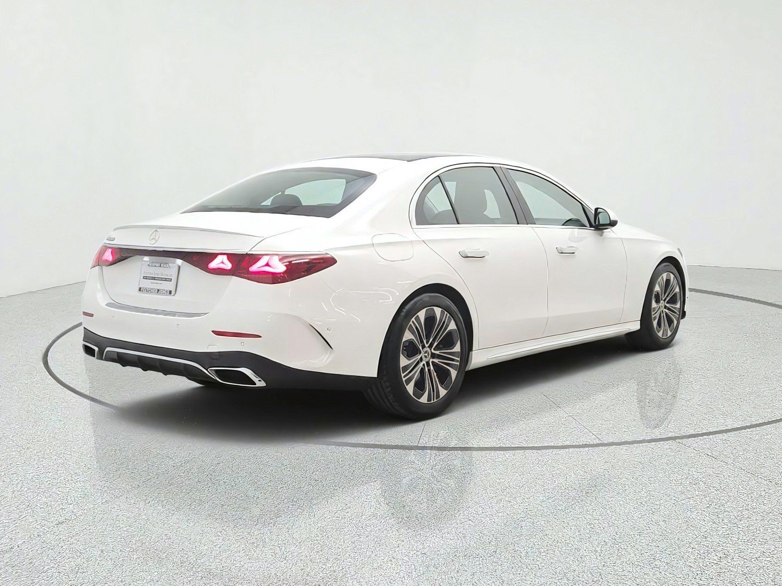 Used 2026 Mercedes-Benz E 350 Sedan image 5