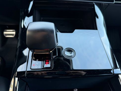 New 2026 Land Rover Range Rover Sport SV image 20