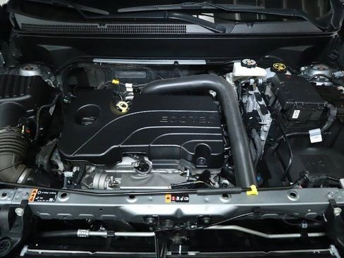 Used 2023 Chevrolet Equinox LT image 35