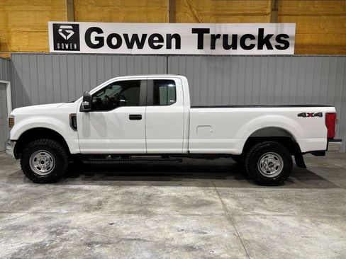 Used 2019 Ford F250 XL w/ XL Value Package AWD/4WD image 2