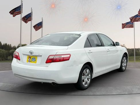 Used 2009 Toyota Camry LE image 7