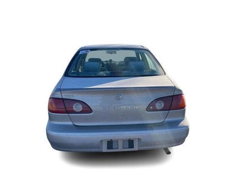 Used 2001 Toyota Corolla CE image 4