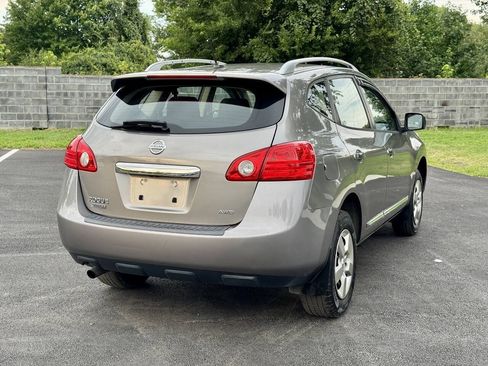 Used 2015 Nissan Rogue S w/ Convenience Package AWD/4WD image 5