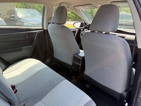Used 2016 Toyota Corolla L FWD image 25