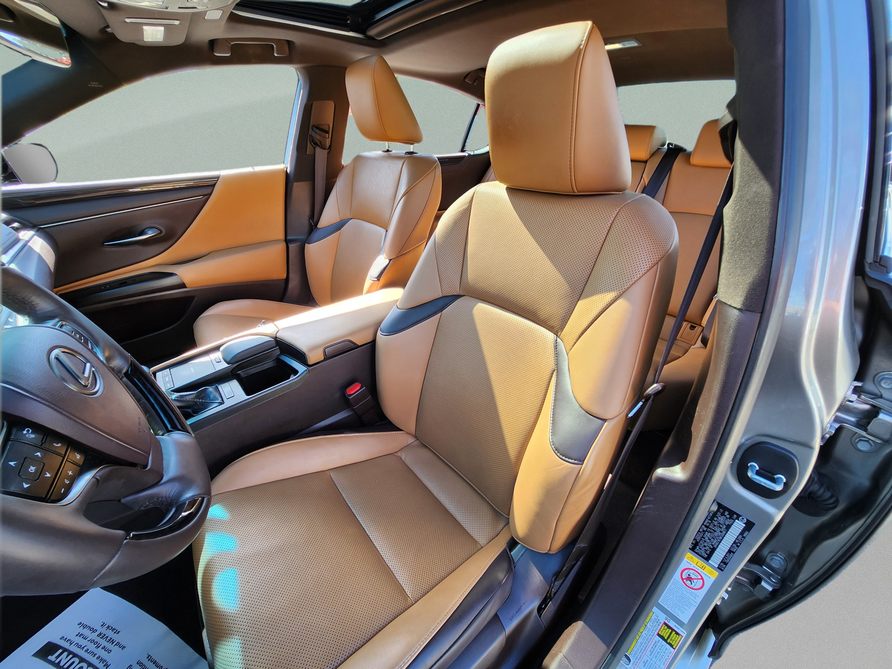 Used 2019 Lexus ES 350 w/ Premium Package FWD image 16