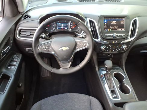 Certified 2024 Chevrolet Equinox LT AWD/4WD image 23