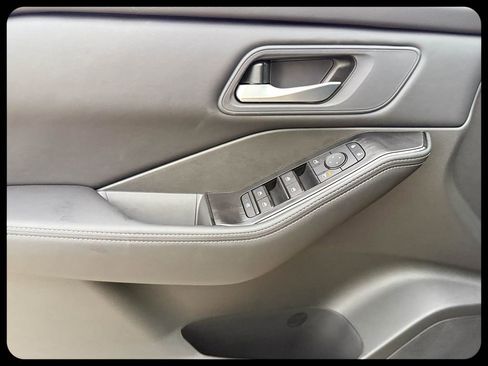 New 2026 Nissan Rogue SV w/ Cold Weather Package FWD image 18