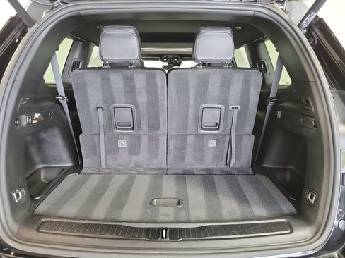 Used 2024 Jeep Grand Cherokee L Altitude RWD image 26