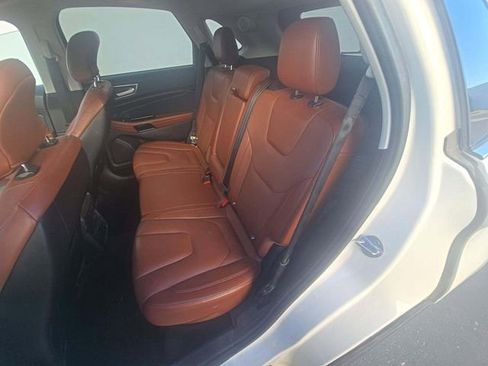 Used 2016 Ford Edge Titanium w/ Equipment Group 302A AWD/4WD image 6