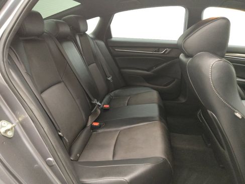 Used 2019 Honda Accord Sport image 19