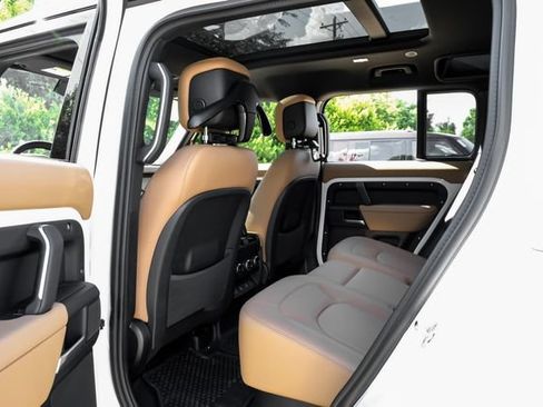 New 2026 Land Rover Defender 110 S AWD/4WD image 44
