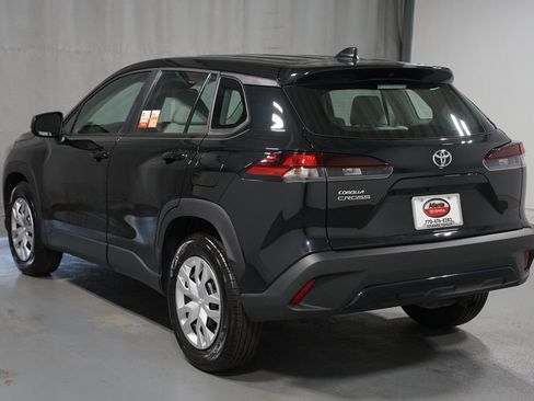 Certified 2026 Toyota Corolla Cross L FWD image 6