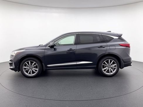 Used 2019 Acura RDX w/ Technology Package FWD image 2