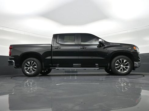 Used 2024 Chevrolet Silverado 1500 LT image 28