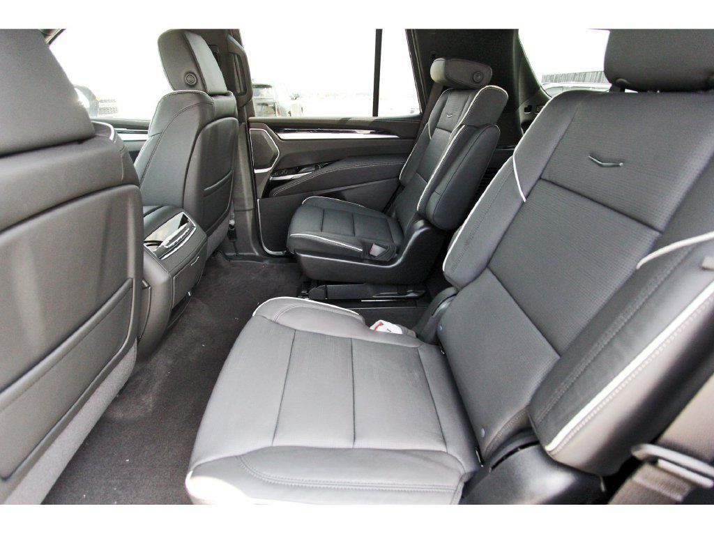 New 2027 Cadillac Escalade Sport RWD image 7
