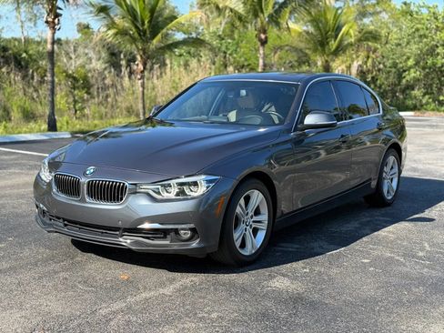 Used 2016 BMW 328i Sedan RWD image 4