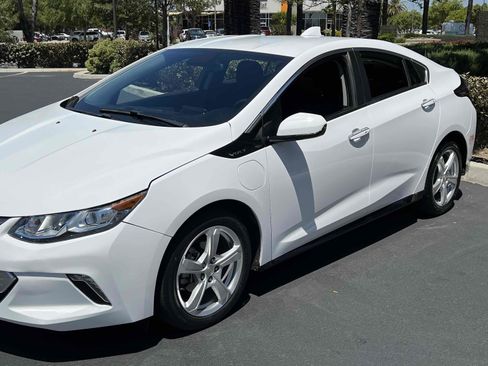 Used 2019 Chevrolet Volt LT FWD image 34