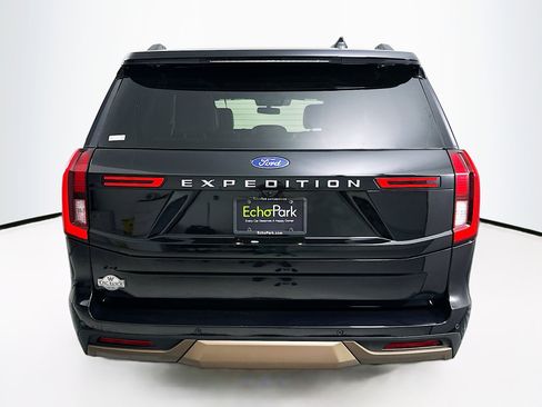 Used 2025 Ford Expedition King Ranch AWD/4WD image 7