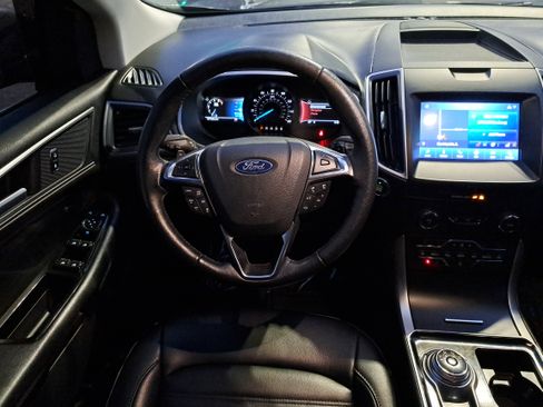 Used 2020 Ford Edge SEL w/ Cold Weather Package image 17