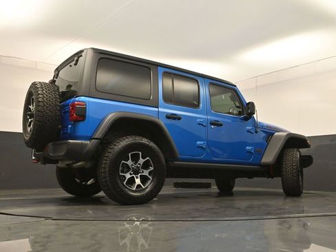 Used 2022 Jeep Wrangler Unlimited Rubicon w/ LED Lighting Group AWD/4WD image 32