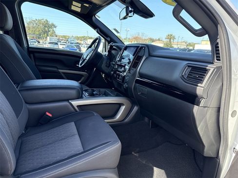 Certified 2024 Nissan Titan SV w/ SV Bronze Edition Package image 23