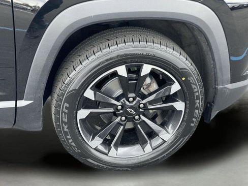 Used 2025 Chevrolet Equinox RS w/ Safety and Technology Package AWD/4WD image 32