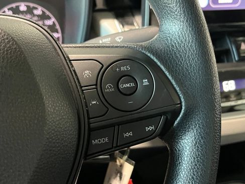 Used 2023 Toyota Corolla LE w/ Carpet Mat Package (TMS) FWD image 26