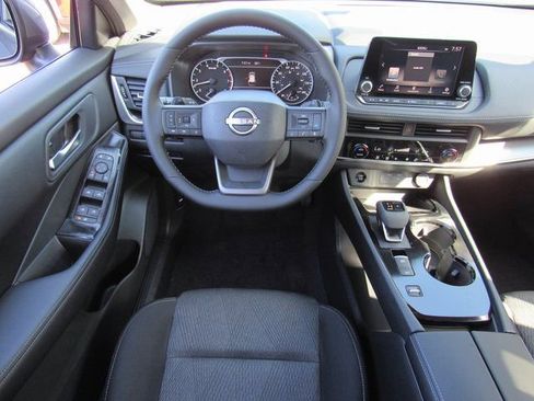 New 2026 Nissan Rogue SV image 10