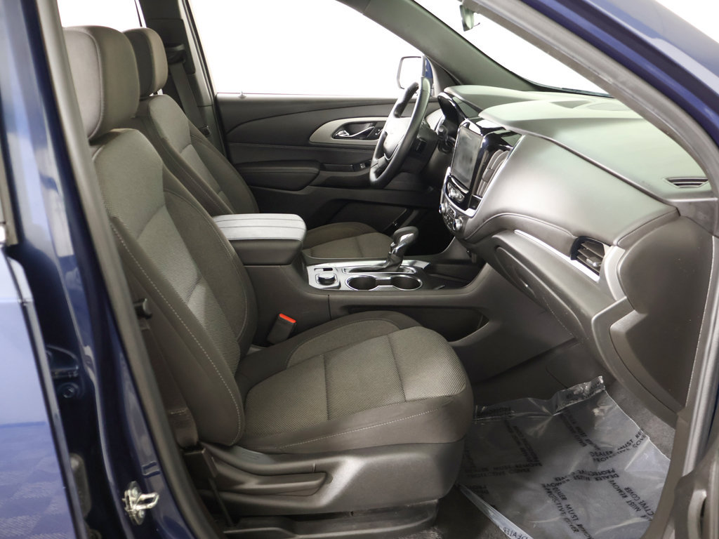 Used 2023 Chevrolet Traverse LT AWD/4WD image 33