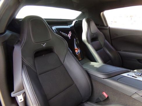 Used 2017 Chevrolet Corvette Stingray Convertible w/ 2LT Preferred Equipment Group image 26