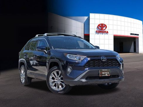 Used 2020 Toyota RAV4 XLE Premium w/ All Weather Liner Package AWD/4WD image 3