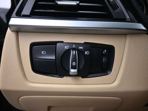 Used 2015 BMW 328i xDrive Sedan AWD/4WD image 25