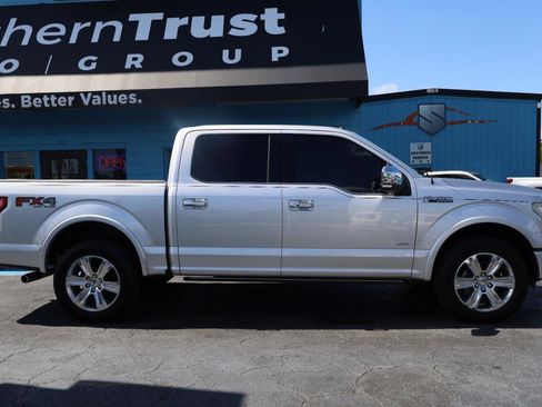 Used 2016 Ford F150 Platinum w/ Equipment Group 701A Luxury AWD/4WD image 5